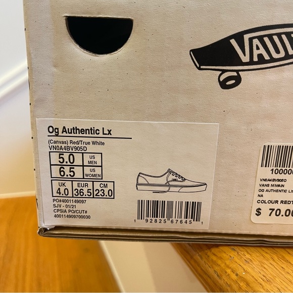 NWT Vans Vault OG Authentic LX in red / true white - Picture 3 of 16